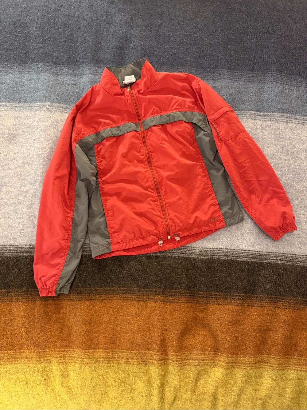 Vintage Y2K Reebok Red Gray Mesh-Lined Windbreaker Jacket XL Circa 2003–2004